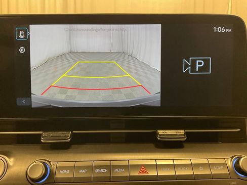 Used 2024 Hyundai Kona SEL image 16