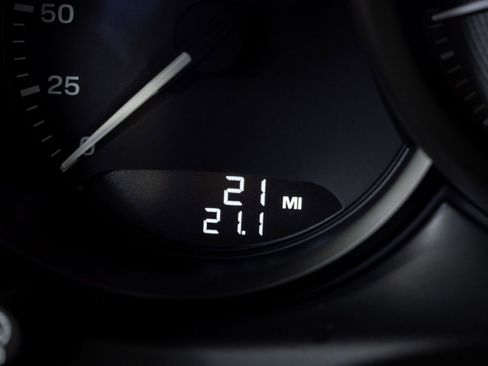 New 2026 Porsche Macan S AWD/4WD image 12
