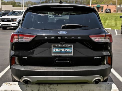 Certified 2022 Ford Escape SE w/ Convenience Package AWD/4WD image 9