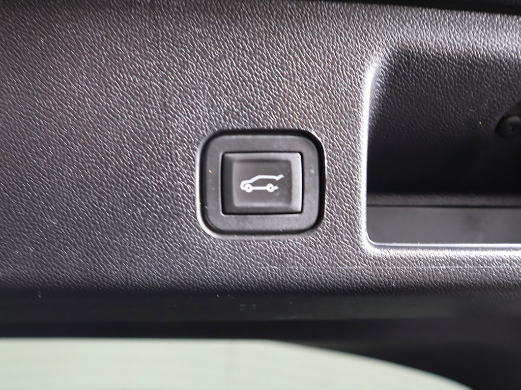 Used 2026 Chevrolet Equinox EV LT FWD image 54