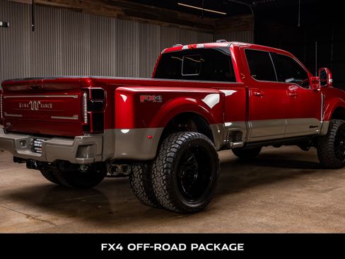 Used 2026 Ford F450 King Ranch w/ FX4 Off-Road Package image 9