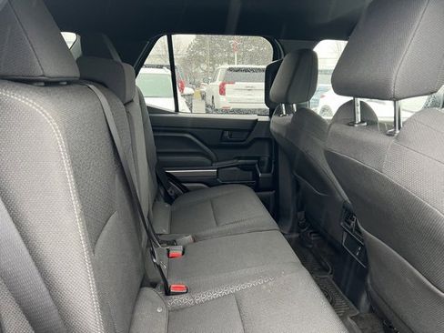 Used 2025 Toyota 4Runner SR5 image 12