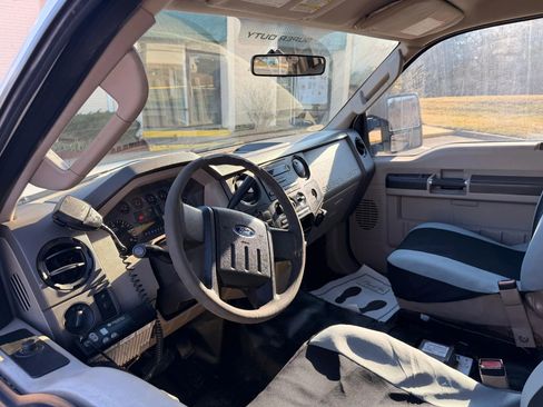 Used 2009 Ford F250 King Ranch image 26