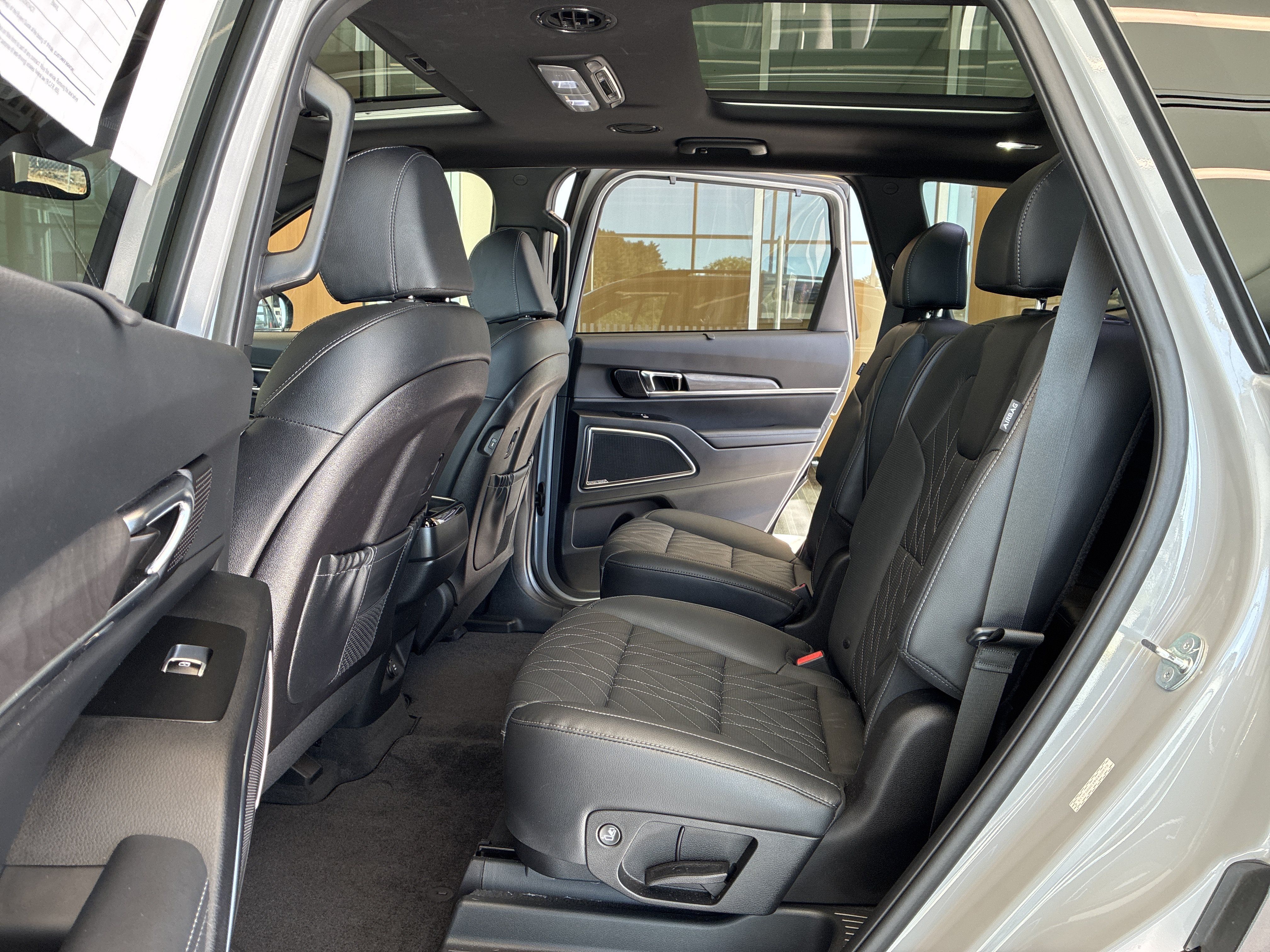 Certified 2024 Kia Telluride SX X-Pro AWD/4WD image 12