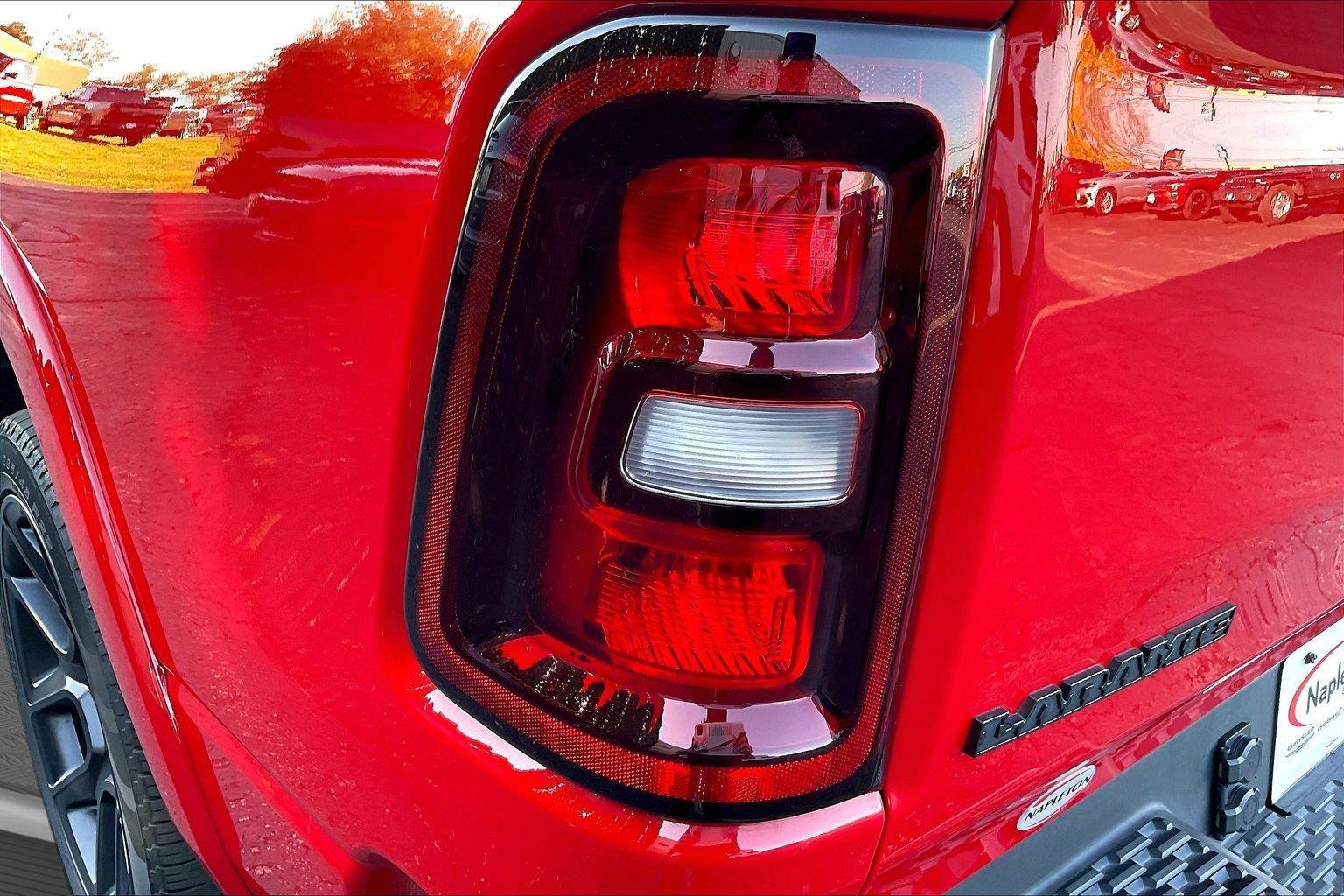Used 2025 RAM 1500 Laramie w/ Night Edition AWD/4WD image 30