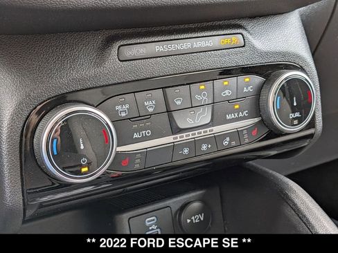 Used 2022 Ford Escape SE w/ Convenience Package AWD/4WD image 24