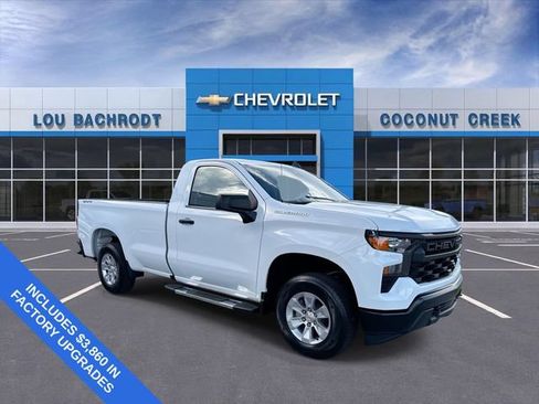 Used 2025 Chevrolet Silverado 1500 W/T AWD/4WD image 2
