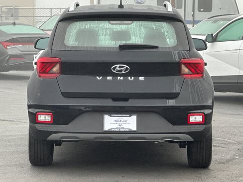 New 2026 Hyundai Venue SEL image 5