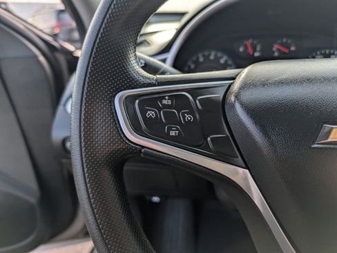 Used 2022 Chevrolet Malibu LT image 28