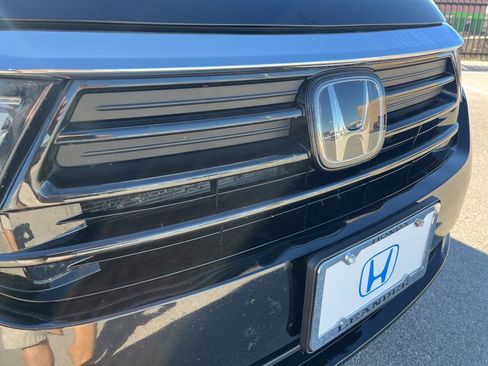 Used 2024 Honda Odyssey EX-L image 15