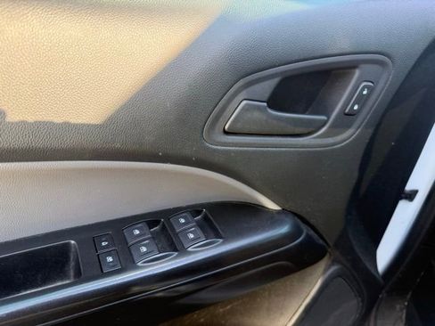 Used 2022 Chevrolet Colorado W/T w/ WT Convenience Package image 11