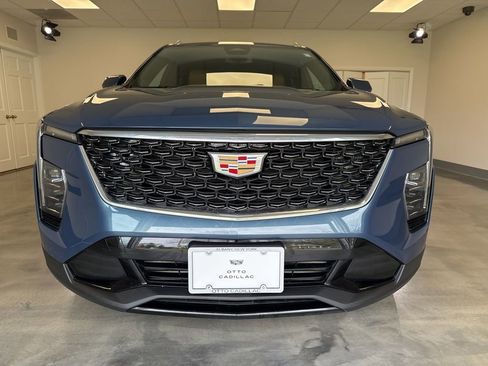 Certified 2024 Cadillac XT4 Premium Luxury AWD/4WD image 7