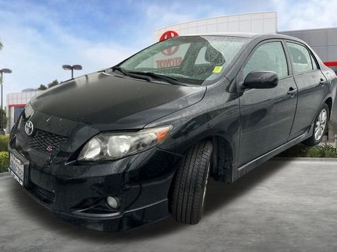 Used 2010 Toyota Corolla S image 2