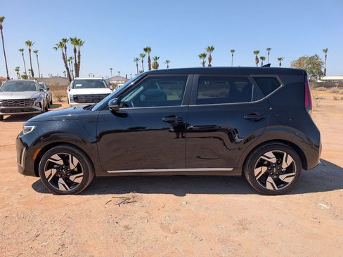 Used 2023 Kia Soul GT-Line w/ GT-Line Technology Package FWD image 8