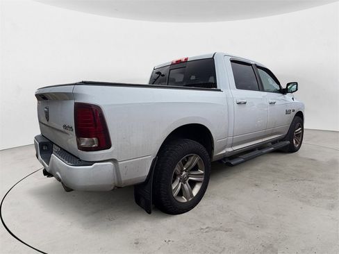 Used 2015 RAM 1500 Sport image 3