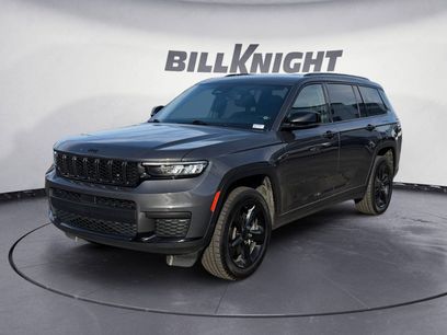 Used 2022 Jeep Grand Cherokee L Laredo