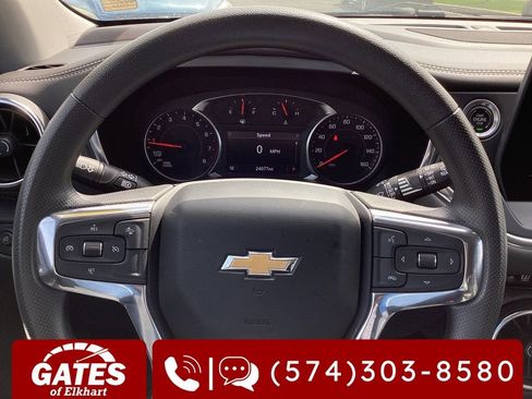 Used 2025 Chevrolet Blazer LT AWD/4WD image 26