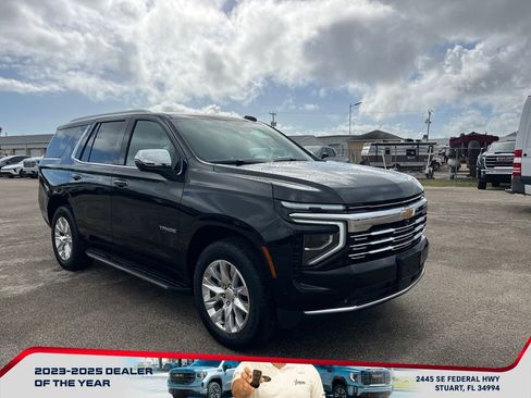 Used 2025 Chevrolet Tahoe Premier image 2