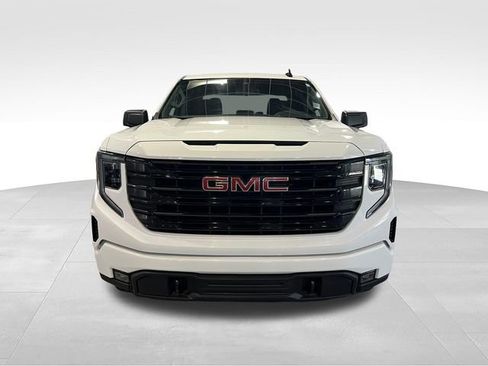 Used 2024 GMC Sierra 1500 Elevation RWD image 2