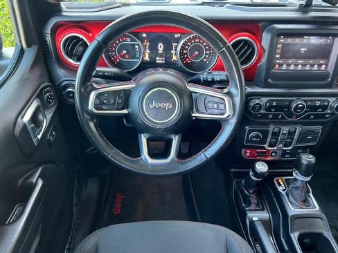 Used 2018 Jeep Wrangler Unlimited Rubicon AWD/4WD image 15
