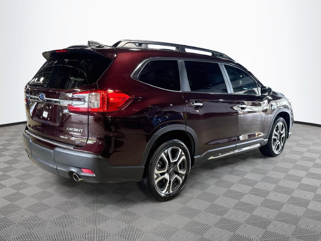 Used 2025 Subaru Ascent Touring AWD/4WD image 6