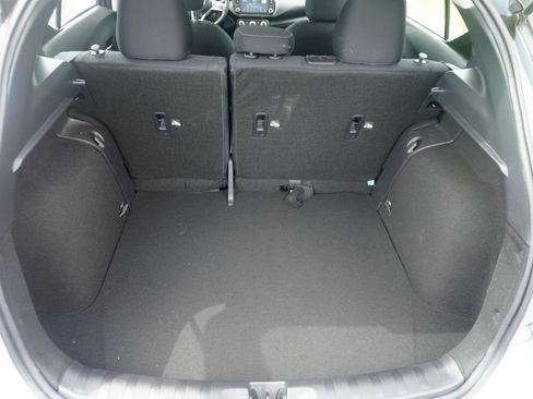 Used 2023 Nissan Kicks SV FWD image 21