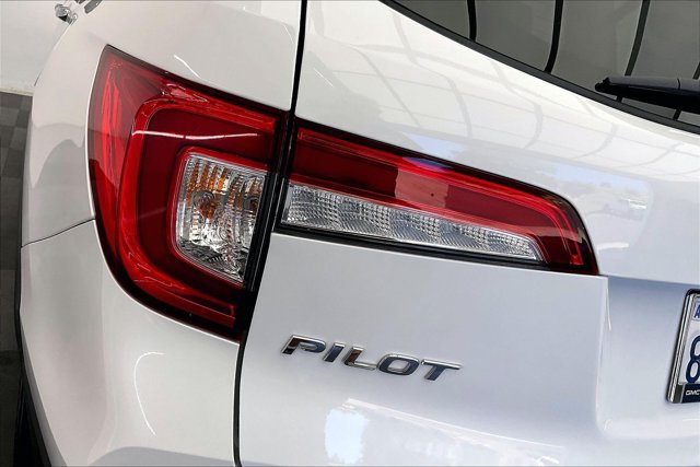 Used 2021 Honda Pilot Touring image 29