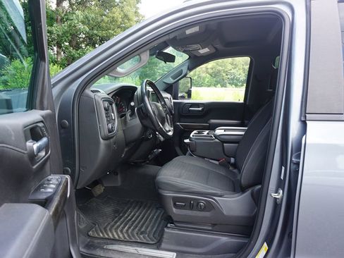 Used 2021 Chevrolet Silverado 1500 LT w/ Bed Protection Package AWD/4WD image 2