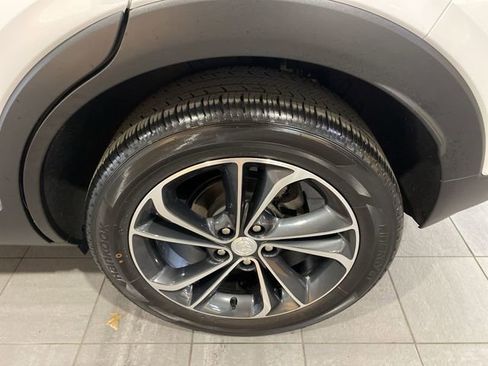 Used 2020 Buick Encore GX Select FWD image 32