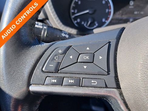 Used 2022 Nissan Sentra SV image 12