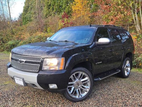 Used 2009 Chevrolet Tahoe LT w/ Luxury Package image 5