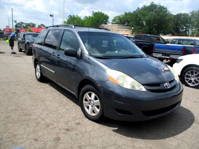Used 2007 Toyota Sienna CE