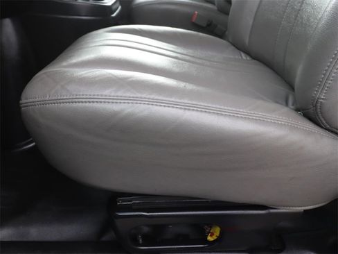 Used 2022 GMC Savana 3500 w/ Power Convenience Package image 14