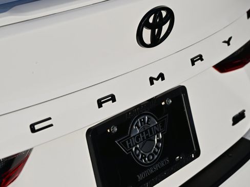 Used 2025 Toyota Camry SE AWD (Natl) image 52