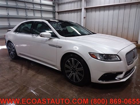 Used 2017 Lincoln Continental Reserve w/ Climate Package image 1