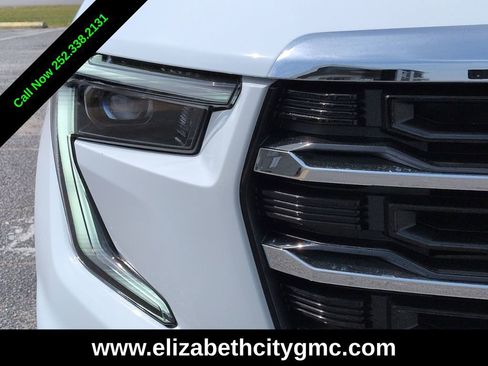 New 2026 GMC Acadia Elevation FWD image 11