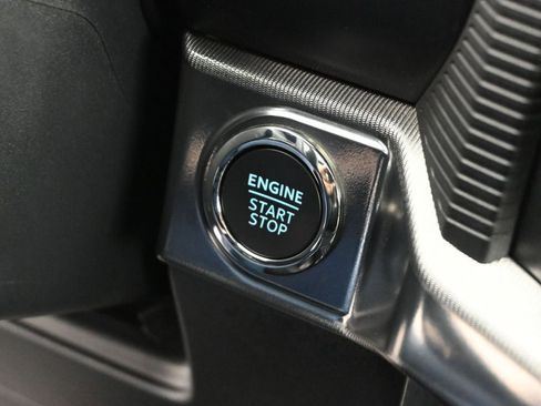 Used 2025 Ford F150 Raptor image 13