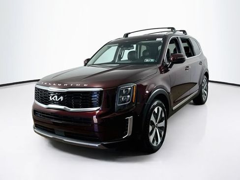 Used 2022 Kia Telluride EX w/ EX Premium Package FWD image 3