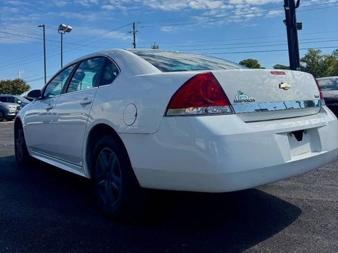 Used 2010 Chevrolet Impala LS image 3