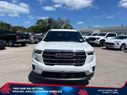 New 2026 GMC Acadia Elevation FWD image 3