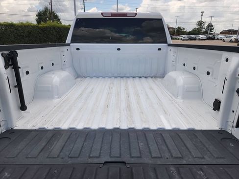 Used 2025 GMC Sierra 1500 SLT RWD image 14