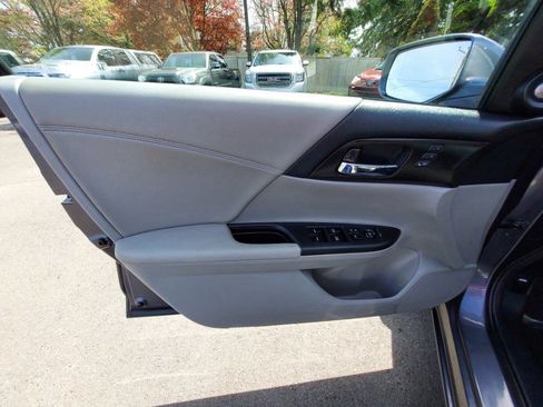 Used 2013 Honda Accord EX-L image 8