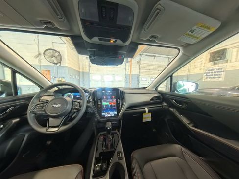 New 2026 Subaru Crosstrek 2.5i Limited w/ Crosstrek Mirror Package AWD/4WD image 25