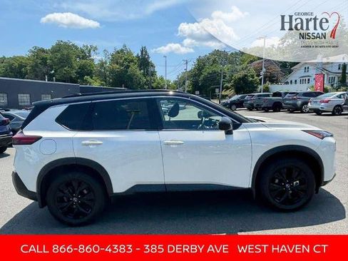 Certified 2023 Nissan Rogue SV w/ SV Premium B Package AWD/4WD image 8