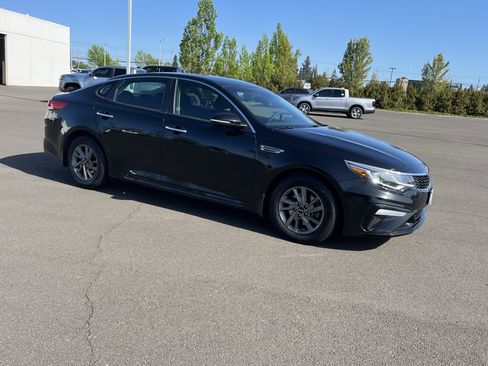 Used 2020 Kia Optima LX FWD image 7