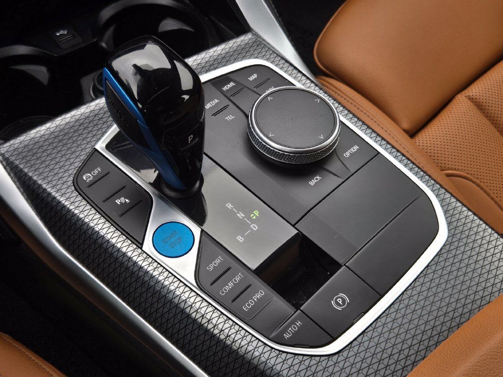 Used 2023 BMW i4 eDrive40 w/ M Sport Package RWD image 23