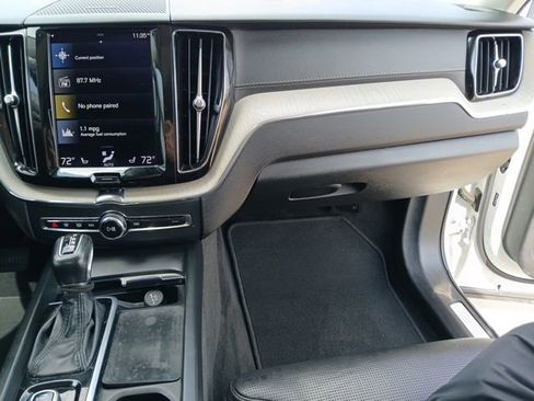 Used 2021 Volvo XC60 T6 Inscription w/ Advanced Package image 19