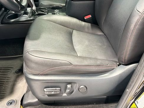 Certified 2023 Toyota 4Runner TRD Off-Road Premium w/ Moonroof Package AWD/4WD image 17