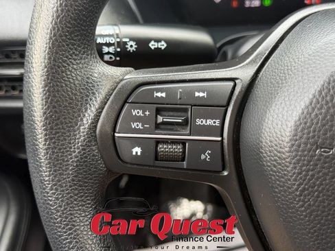 Used 2024 Honda HR-V LX image 25