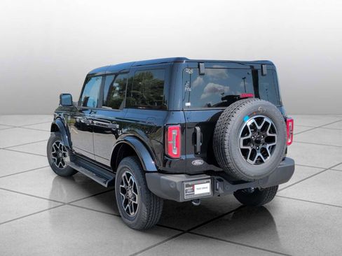 New 2026 Ford Bronco Outer Banks AWD/4WD image 15